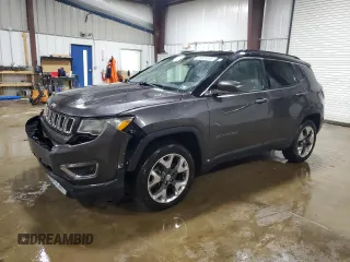 2018 Jeep Compass Limited with VIN 3C4NJDCB4JT262566, listed as a Copart auction lot 51823345 with 114,513 mi miles and Salvage Title. Bid and sale history available at carsss.com. Image 1.