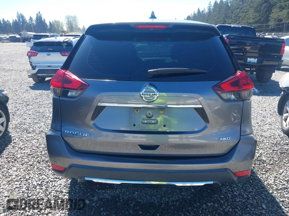 2018 Nissan Rogue SV with VIN KNMAT2MV8JP514622, listed as a IAAI auction lot 42045440 with 44,538 mi miles. Bid and sale history available at carsss.com. Image 17.