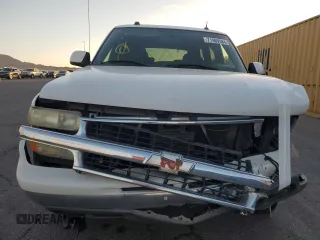 2004 Chevrolet Tahoe LT with VIN 1GNEC13TX4J312715, listed as a Copart auction lot 71969584 with 207,245 mi miles and Salvage Title. Bid and sale history available at carsss.com. Image 5.