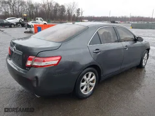 2011 Toyota Camry LE with VIN 4T1BF3EK5BU640313, listed as a IAAI auction lot 41857774 with 213,609 mi miles. Bid and sale history available at carsss.com. Image 4.