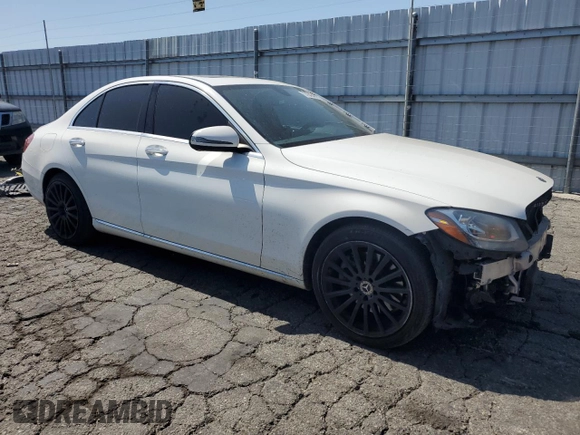 2018 Mercedes-Benz C 300 with VIN 55SWF4JB6JU250408, listed as a Copart auction lot 57645405 with 161,557 mi miles and Salvage title. Bid and sale history available at DreamBid. Image 4.