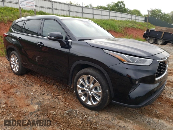 2023 Toyota Highlander L z VIN 5TDKDRAH7PS512254, wystawiony jako Copart lot #51117995 z przebiegiem 15 624 mil mil oraz Szkoda całkowita • Salvage title. Historia ofert i sprzedaży dostępna na DreamBid. Obrazek 4.