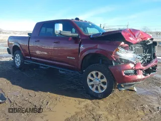 2019 Ram 2500 Laramie with VIN 3C6UR5NL8KG652913, listed as a IAAI auction lot 41611071 with 154,955 mi miles. Bid and sale history available at carsss.com. Image 1.