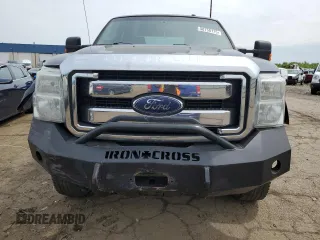 2014 Ford F-350 Platinum with VIN 1FT8W3B63EEA06311, listed as a Copart auction lot 58758175 with 189,402 mi miles and Clean title. Bid and sale history available at DreamBid. Image 5.