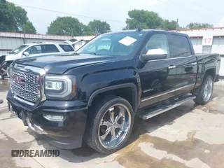 2016 GMC Sierra 1500 Denali z VIN 3GTU2PEC9GG172430, wystawiony jako IAAI lot #42109616 z przebiegiem 213 831 mil mil oraz . Historia ofert i sprzedaży dostępna na DreamBid. Obrazek 2.