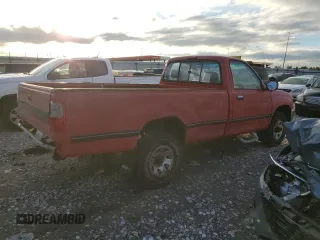 1995 Toyota T100 z VIN JT4VD21E7S0004632, wystawiony jako Copart lot #79314784 z przebiegiem 248 834 mil mil oraz Tytuł czysty. Historia ofert i sprzedaży dostępna na DreamBid. Obrazek 3.
