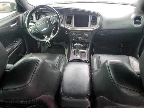 2019 Dodge Charger SXT z VIN 2C3CDXBG1KH730295, wystawiony jako Copart lot #55583855 z przebiegiem 143 472 mil mil oraz Nie do naprawy • Non repairable. Historia ofert i sprzedaży dostępna na DreamBid. Obrazek 8.