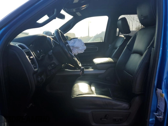 2021 Ram 2500 Big Horn z VIN 3C6UR5DL2MG643385, wystawiony jako Copart lot #48522665 z przebiegiem 46 479 mil mil oraz Szkoda całkowita • Salvage title. Historia ofert i sprzedaży dostępna na DreamBid. Obrazek 7.