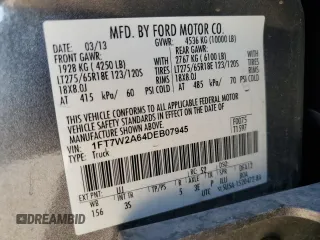 2013 Ford F-250 XL with VIN 1FT7W2A64DEB07945, listed as a Copart auction lot 75471224 with 204,389 mi miles and Clean title. Bid and sale history available at DreamBid. Image 13.