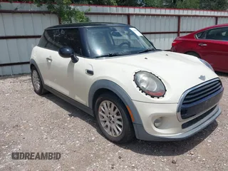 2016 MINI Hardtop with VIN WMWXP5C55G3B14454, listed as a IAAI auction lot 42659350 with 93,933 mi miles and . Bid and sale history available at DreamBid. Image 1.
