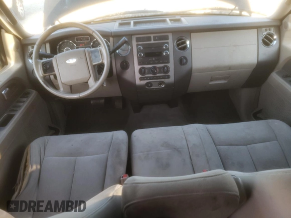 2008 Ford Expedition SSV with VIN 1FMFU16558LA82398, listed as a Copart auction lot 52850425 with 285,095 mi miles and Salvage title. Bid and sale history available at DreamBid. Image 8.