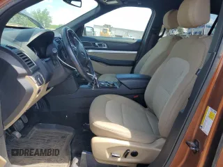 2017 Ford Explorer XLT с VIN 1FM5K8D82HGC32273, выставлен на аукционе Copart как лот 58720445 с пробегом 151 823 миль миль и Списание • Salvage title. История ставок и продаж доступна на DreamBid. Изображение 7.
