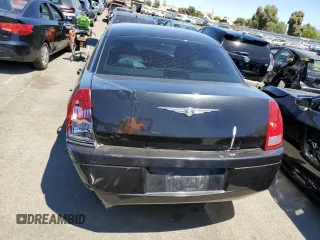 2005 Chrysler 300 with VIN 2C3JA43R95H161005, listed as a Copart auction lot 60951874 with 147,903 mi miles and Salvage Title. Bid and sale history available at carsss.com. Image 6.