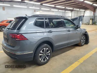 2024 Volkswagen Tiguan S with VIN 3VVFB7AX5RM041650, listed as a Copart auction lot 54579575 with Not Provided miles and Non Repairable. Bid and sale history available at DreamBid. Image 3.