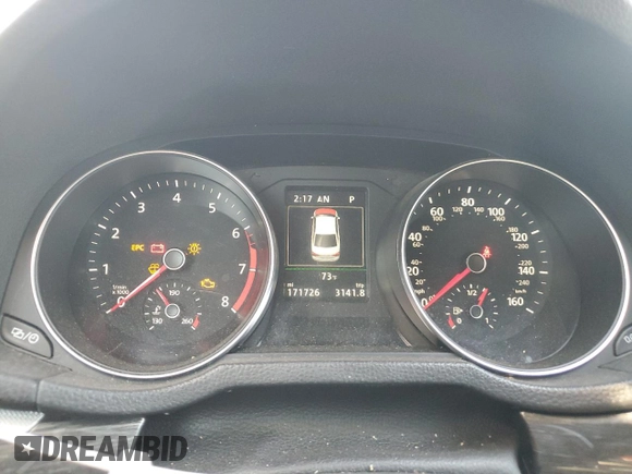 2018 Volkswagen Passat SE z VIN 1VWBA7A33JC032736, wystawiony jako Copart lot #48793675 z przebiegiem 171 726 mil mil oraz Szkoda całkowita • Salvage title. Historia ofert i sprzedaży dostępna na DreamBid. Obrazek 9.