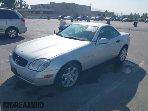 2000 Mercedes-Benz SLK 230 Kompressor with VIN WDBKK47F5YF160242, listed as a IAAI auction lot 42549078 with 81,288 mi miles and . Bid and sale history available at DreamBid. Image 2.