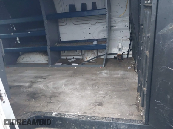 2005 Ford Econoline Cargo with VIN 1FTNE24L75HA61605, listed as a IAAI auction lot 41344105 with 156,726 mi miles. Bid and sale history available at carsss.com. Image 8.