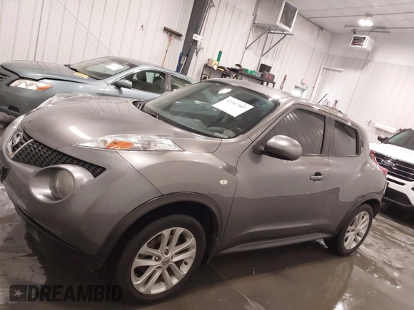 2013 Nissan Juke Nismo z VIN JN8AF5MVXDT225265, wystawiony jako IAAI lot #42347507 z przebiegiem 112 002 mil mil oraz . Historia ofert i sprzedaży dostępna na DreamBid. Obrazek 15.