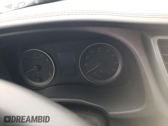 2016 Hyundai Tucson Limited z VIN KM8J33A28GU161692, wystawiony jako Copart lot #51263265 z przebiegiem Nie podano mil oraz Nie do naprawy • Non repairable. Historia ofert i sprzedaży dostępna na DreamBid. Obrazek 9.