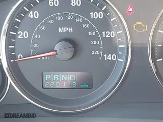 2007 Jeep Commander Sport with VIN 1J8HG48P07C671600, listed as a IAAI auction lot 42083367 with 220,113 mi miles. Bid and sale history available at carsss.com. Image 7.