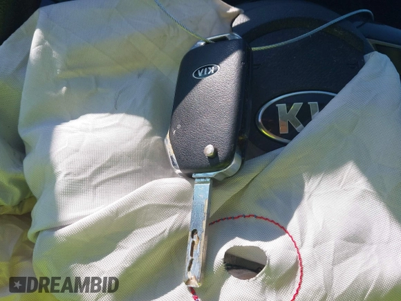 2019 Kia Forte LXS с VIN 3KPF24AD1KE017574, выставлен на аукционе IAAI как лот 42326500 с пробегом 71 630 миль миль и . История ставок и продаж доступна на DreamBid. Изображение 11.