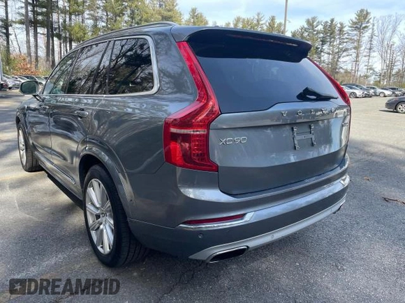 2017 Volvo XC90 Inscription with VIN YV4A22PL5H1164907, listed as a Copart auction lot 49088165 with 146,090 mi miles and Clean Title. Bid and sale history available at carsss.com. Image 3.