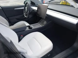 2022 Tesla Model 3 Long Range with VIN 5YJ3E1EB0NF259904, listed as a IAAI auction lot 41826642 with 42,272 mi miles and . Bid and sale history available at DreamBid. Image 5.