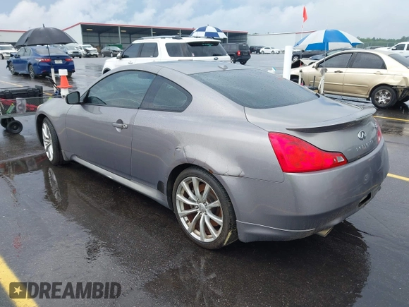 2008 Infiniti G37 Coupe Journey with VIN JNKCV64E48M129398, listed as a IAAI auction lot 42118285 with 190,363 mi miles. Bid and sale history available at carsss.com. Image 3.