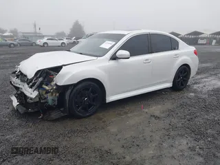 2014 Subaru Legacy Limited z VIN 4S3BMBL6XE3023395, wystawiony jako IAAI lot #41336584 z przebiegiem 112 898 mil mil oraz . Historia ofert i sprzedaży dostępna na DreamBid. Obrazek 18.