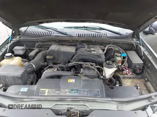2002 Ford Explorer XLT с VIN 1FMZU73E92ZA86236, выставлен на аукционе IAAI как лот 42312213 с пробегом Не указан миль и . История ставок и продаж доступна на DreamBid. Изображение 10.