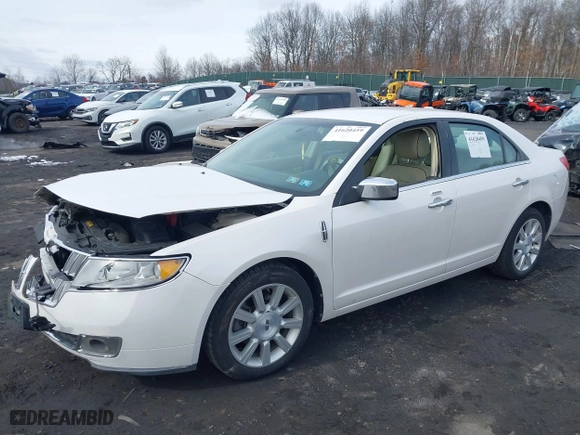 2011 Lincoln MKZ with VIN 3LNHL2GC2BR765716, listed as a IAAI auction lot 41620459 with 122,349 mi miles. Bid and sale history available at carsss.com. Image 17.
