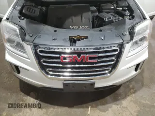 2017 GMC Terrain SLT z VIN 2GKFLUE31H6261964, wystawiony jako Copart lot #50338045 z przebiegiem 169 435 mil mil oraz Czysty tytuł • Clean title. Historia ofert i sprzedaży dostępna na DreamBid. Obrazek 12.