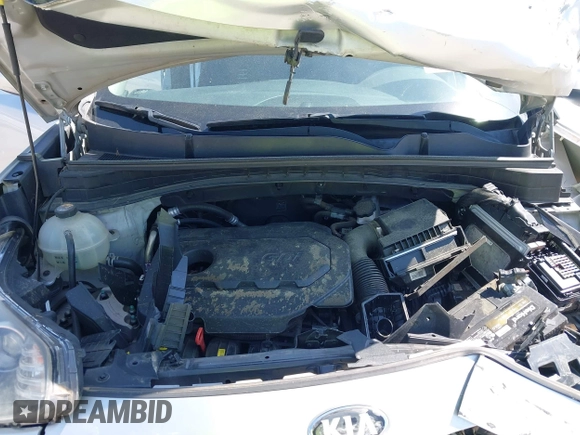 2018 Kia Sportage LX with VIN KNDPM3AC6J7422408, listed as a IAAI auction lot 41918342 with 104,385 mi miles and . Bid and sale history available at carsss.com. Image 10.
