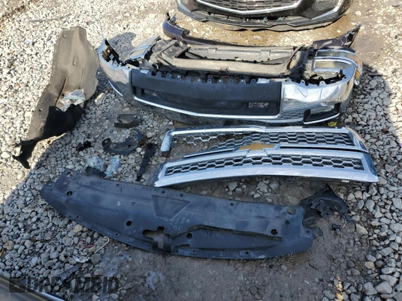 2015 Chevrolet Silverado 1500 LT with VIN 1GCVKREC5FZ291445, listed as a Copart auction lot 43991695 with 145,334 mi miles and Salvage Title. Bid and sale history available at carsss.com. Image 12.