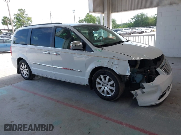 2016 Chrysler Town & Country Touring with VIN 2C4RC1BG5GR149731, listed as a IAAI auction lot 42127879 with 224,631 mi miles. Bid and sale history available at carsss.com. Image 1.