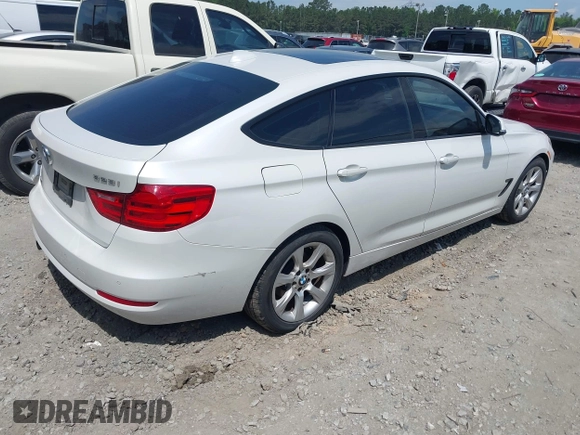 2015 BMW 3 Series 328i Gran Turismo xDrive с VIN WBA3X5C50FD561388, выставлен на аукционе IAAI как лот 42221204 с пробегом 192 360 миль миль и . История ставок и продаж доступна на DreamBid. Изображение 4.
