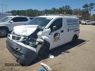 2015 Nissan NV200 S z VIN 3N6CM0KN1FK729035, wystawiony jako Copart lot #48264155 z przebiegiem 146 200 mil mil oraz Szkoda całkowita • Salvage title. Historia ofert i sprzedaży dostępna na DreamBid. Obrazek 1.