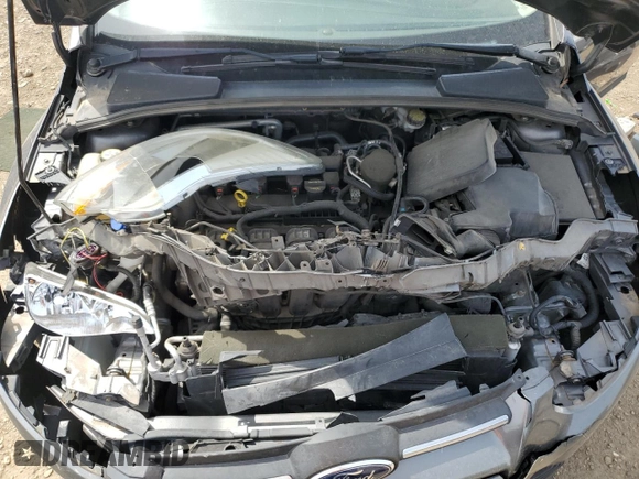 2013 Ford Focus SE с VIN 1FADP3F2XDL126674, выставлен на аукционе Copart как лот 57043615 с пробегом 126 313 миль миль и Списание • Salvage title. История ставок и продаж доступна на DreamBid. Изображение 11.