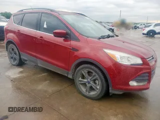 2014 Ford Escape SE with VIN 1FMCU0GX9EUB45330, listed as a Copart auction lot 55746695 with 133,397 mi miles and Clean Title. Bid and sale history available at carsss.com. Image 4.