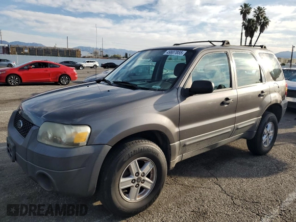 2006 Ford Escape XLS with VIN 1FMYU02Z76KA05322, listed as a Copart auction lot 49807855 with 127,084 mi miles and Salvage Title. Bid and sale history available at carsss.com. Image 1.