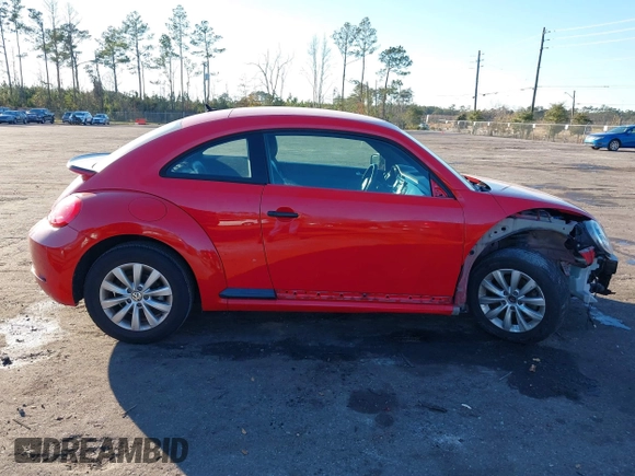 2017 Volkswagen Beetle 1.8T Fleet with VIN 3VWF17AT8HM609304, listed as a IAAI auction lot 41239011 with 68,318 mi miles. Bid and sale history available at carsss.com. Image 13.