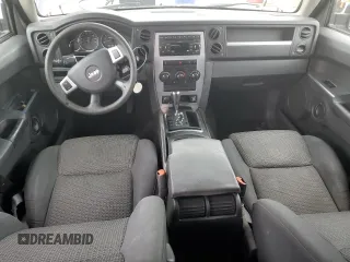 2008 Jeep Commander Sport with VIN 1J8HH48K18C229797, listed as a Copart auction lot 68807034 with 163,589 mi miles and Salvage title. Bid and sale history available at DreamBid. Image 8.