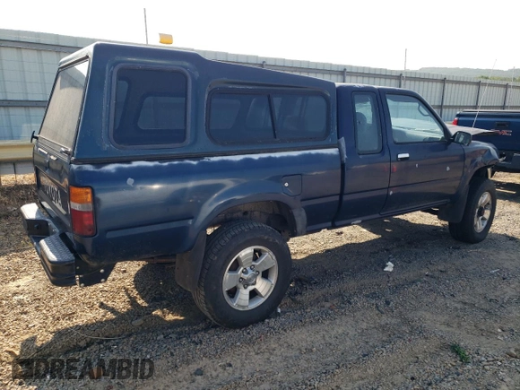 1993 Toyota Pickup DLX с VIN 4TAVN13D4PZ156264, выставлен на аукционе Copart как лот 59702885 с пробегом 199 184 миль миль и Списание • Salvage title. История ставок и продаж доступна на DreamBid. Изображение 3.