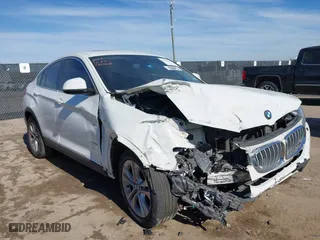 2017 BMW X4 xDrive28i with VIN 5UXXW3C36H0T80508, listed as a IAAI auction lot 41352958 with 132,960 mi miles. Bid and sale history available at carsss.com. Image 1.