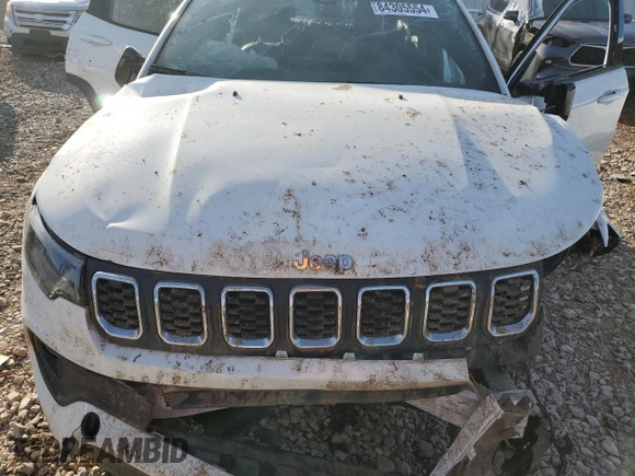 2024 Jeep Compass Latitude with VIN 3C4NJDBN0RT103387, listed as a Copart auction lot 84305554 with Not provided miles and Salvage title. Bid and sale history available at DreamBid. Image 12.