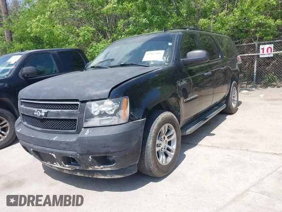 2008 Chevrolet Suburban LT w/3LT with VIN 3GNFC16058G193730, listed as a IAAI auction lot 42047303 with 166,140 mi miles. Bid and sale history available at carsss.com. Image 2.