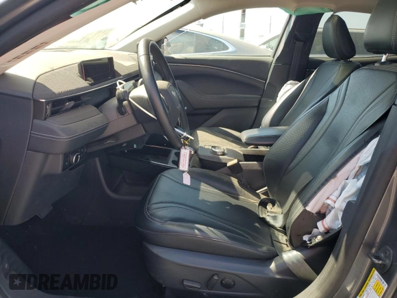 2023 Ford Mustang Mach-E Premium with VIN 3FMTK3SU6PMA70663, listed as a Copart auction lot 63860925 with 21,103 mi miles and Salvage title. Bid and sale history available at DreamBid. Image 7.