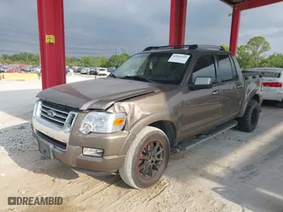 2007 Ford Explorer Sport Trac Limited with VIN 1FMEU33K87UA16163, listed as a IAAI auction lot 42042592 with 124,792 mi miles. Bid and sale history available at carsss.com. Image 2.