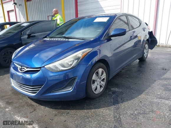 2016 Hyundai Elantra SE with VIN 5NPDH4AE2GH691895, listed as a IAAI auction lot 41778639 with 136,738 mi miles. Bid and sale history available at carsss.com. Image 17.