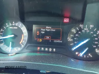 2016 Ford Explorer z VIN 1FM5K7BH4GGA29459, wystawiony jako IAAI lot #42150933 z przebiegiem 220 445 mil mil oraz . Historia ofert i sprzedaży dostępna na DreamBid. Obrazek 7.